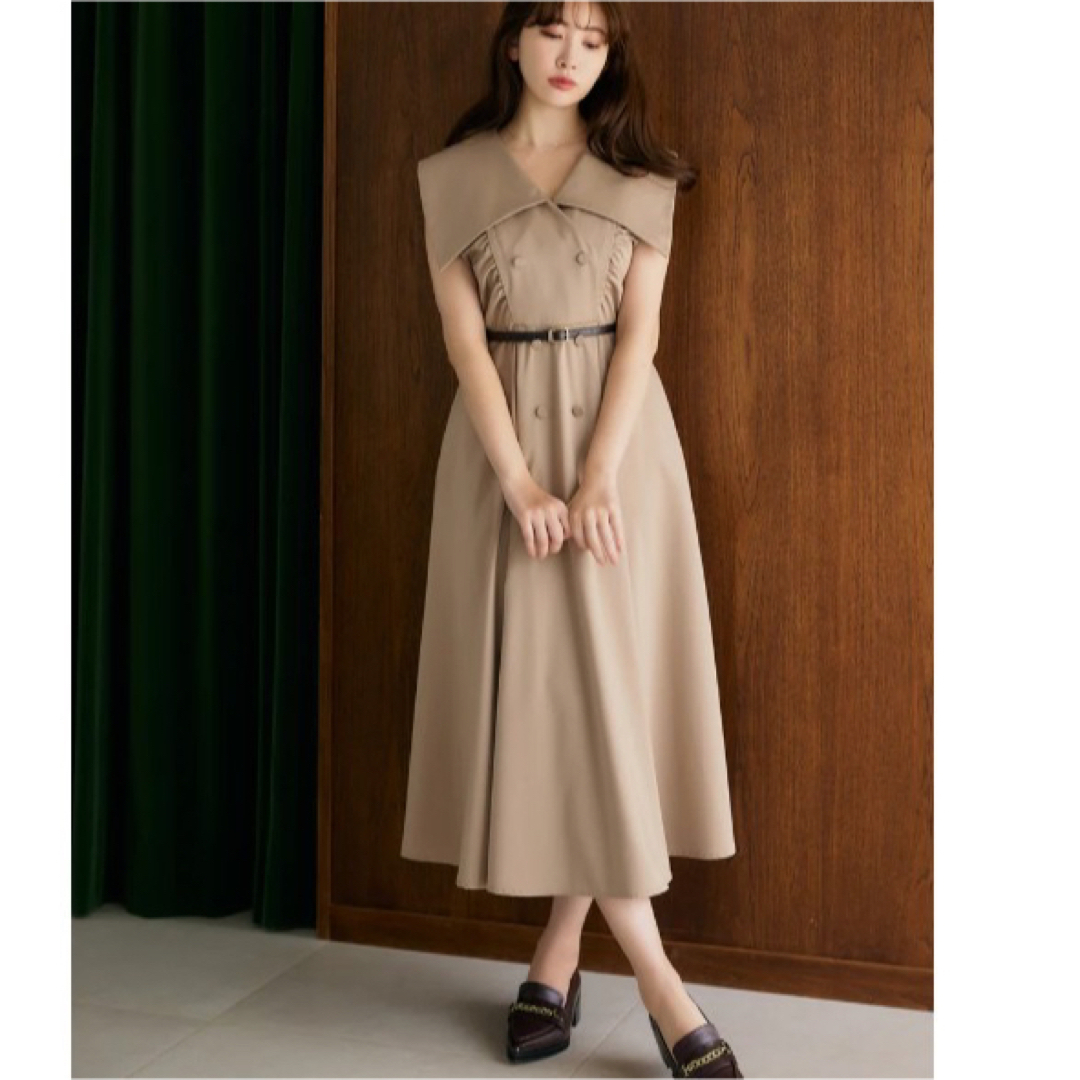 Vincennes Belted Big Collar Dress