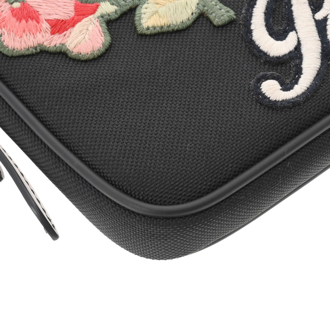 Gucci - グッチ 蝶 エンブロイダリー ラップトップケース クラッチ
