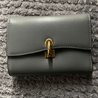 チャールズアンドキース(Charles and Keith)のチャールズアンドキース　財布　グレー(財布)