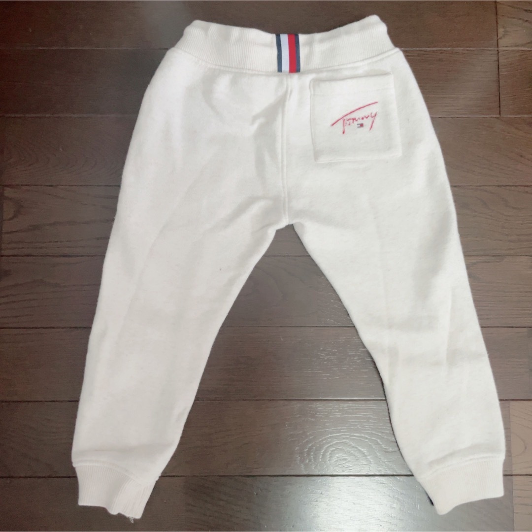 TOMMY HILFIGER(トミーヒルフィガー)の【まるしゃん様専用】トミーフィルヒィガー　kids 90サイズ　パンツ キッズ/ベビー/マタニティのキッズ服男の子用(90cm~)(パンツ/スパッツ)の商品写真