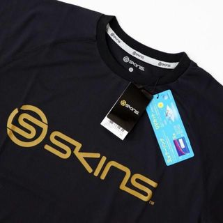 スキンズ(SKINS)の（新品）スキンズ　Tシャツ　　　(Tシャツ/カットソー(半袖/袖なし))