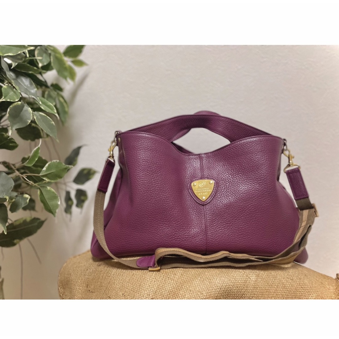 ATAO ショルダーバッグ chivy  PLUM