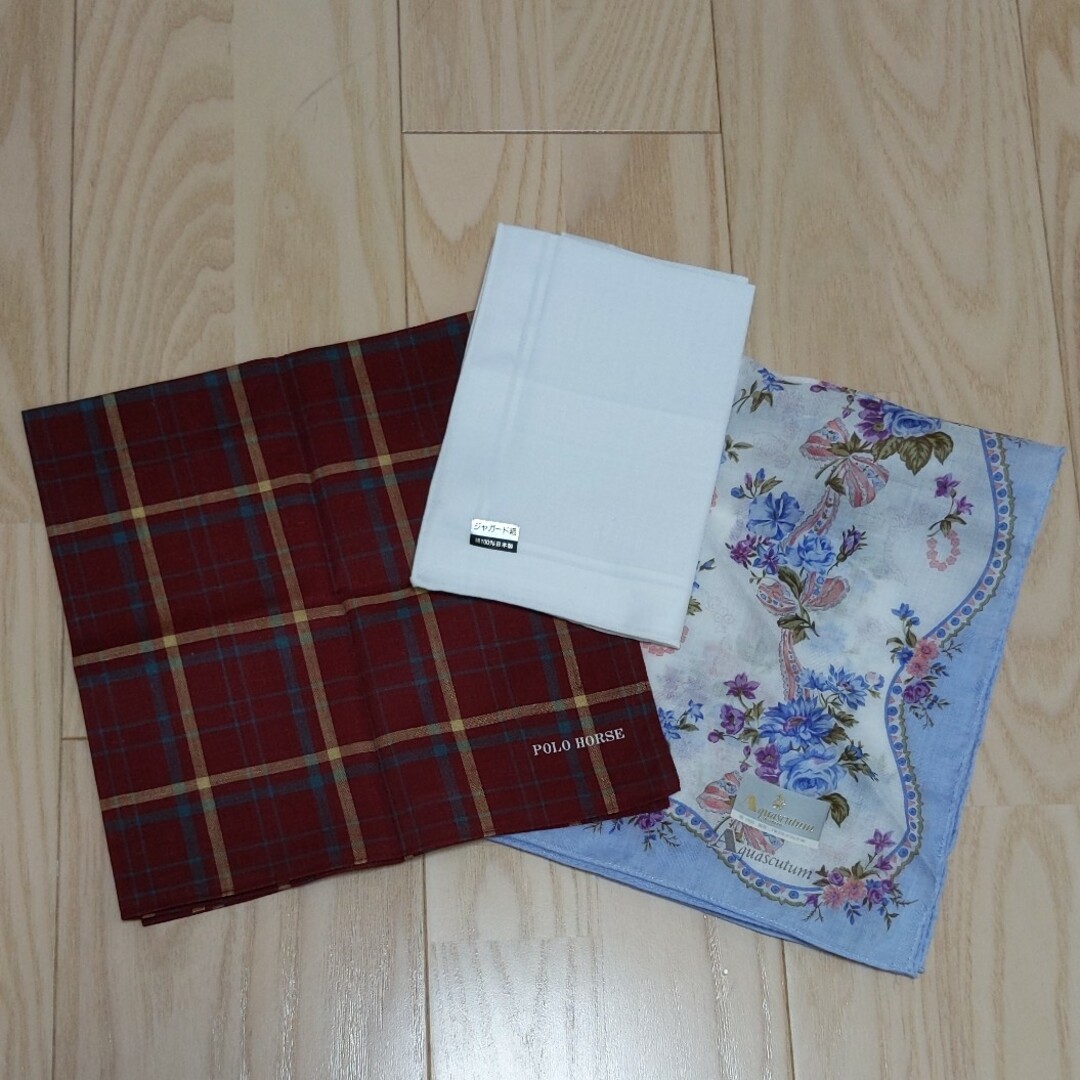 AQUA SCUTUM(アクアスキュータム)のハンカチ3枚セット レディースのファッション小物(ハンカチ)の商品写真