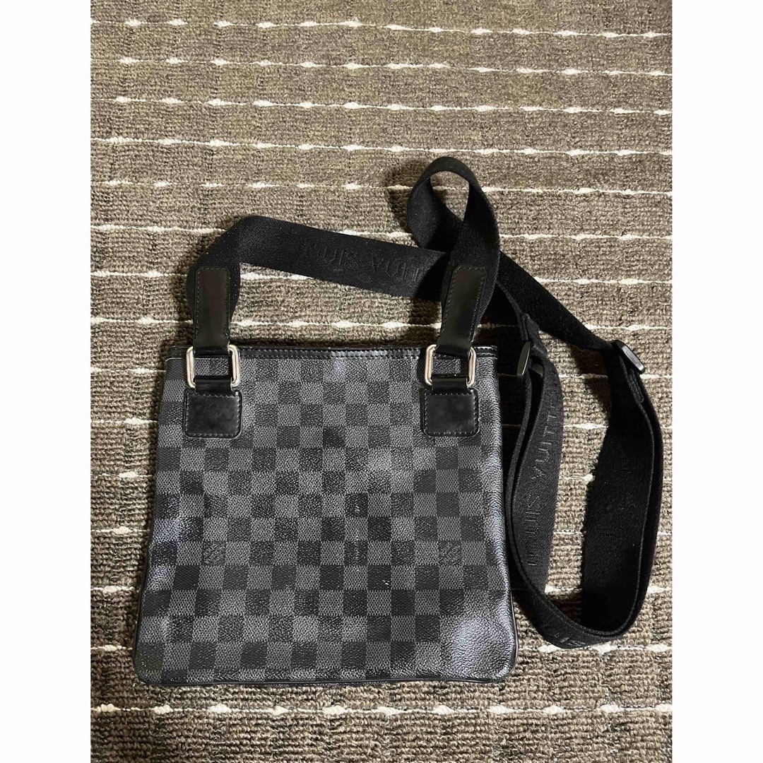 LOUIS VUITTON(ルイヴィトン)のルイヴィトン　ショルダーバック メンズのバッグ(ショルダーバッグ)の商品写真