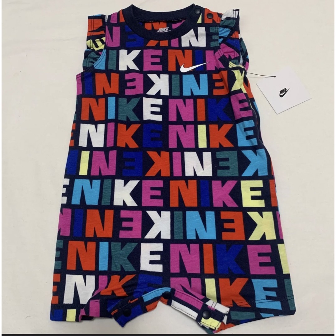 NIKE(ナイキ)のNIKEロンパース キッズ/ベビー/マタニティのベビー服(~85cm)(ロンパース)の商品写真
