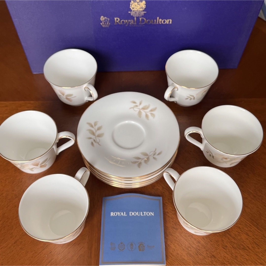 Royal Doulton - 【未使用美品】ロイヤルドルトン☆ヨークシャーローズ