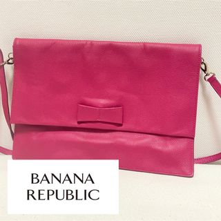 バナナリパブリック(Banana Republic)のピンクレザー　ショルダーバッグ(ショルダーバッグ)