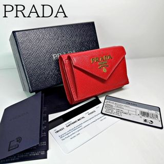 プラダ(PRADA)のPRADA　プラダ　三つ折り財布　サフィアーノ　レッド　　コンパクトウォレット(財布)