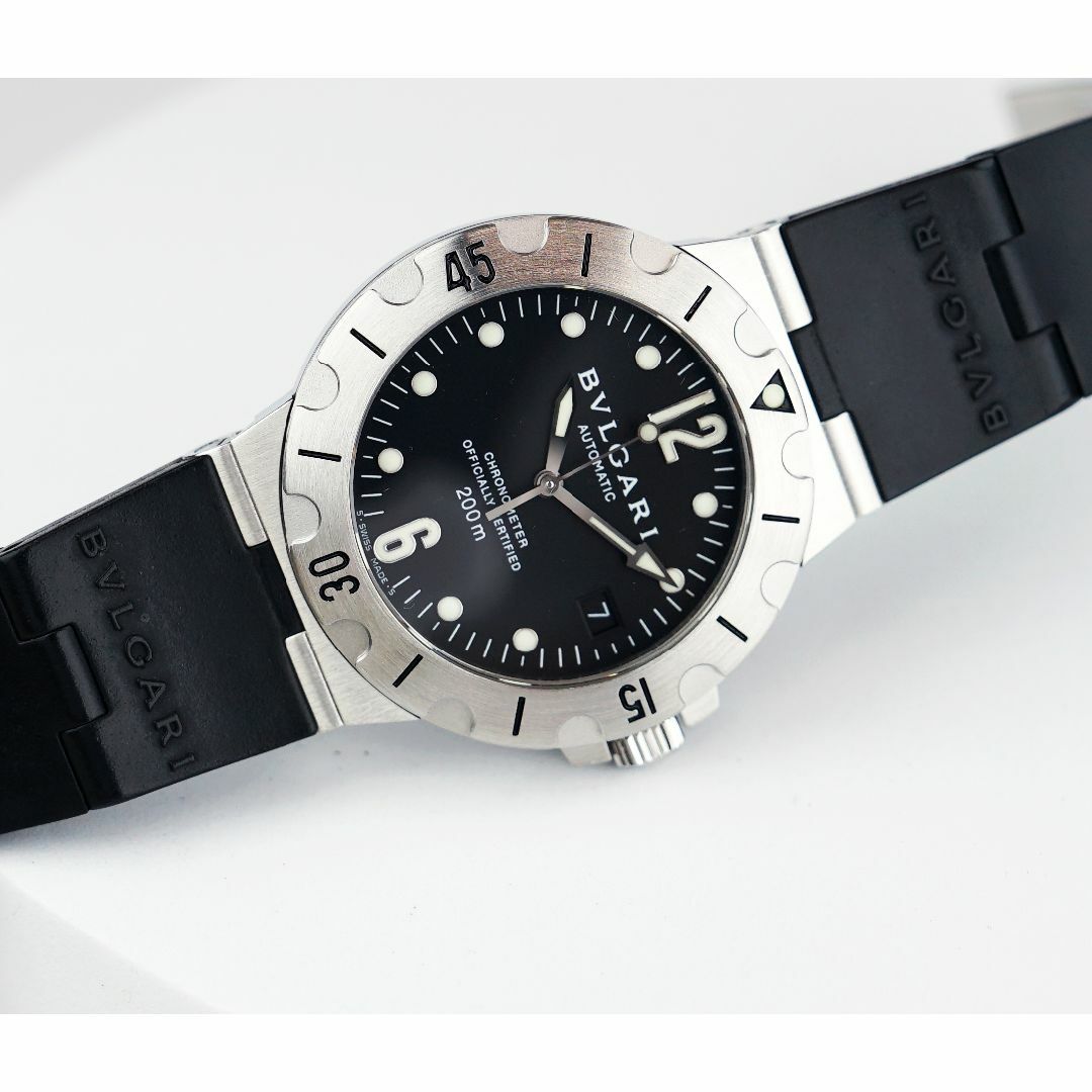 BVLGARI(ブルガリ)の美品 ブルガリ ディアゴノ スクーバ クロノメーター オートマティック メンズ  メンズの時計(腕時計(アナログ))の商品写真