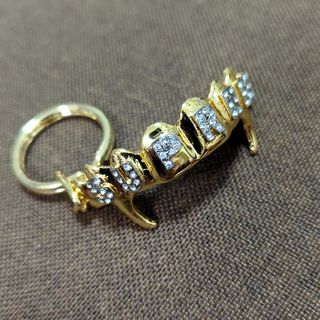 シュプリーム(Supreme)のSupreme 19SS Fronts keychain ゴールド キーホルダー(キーホルダー)