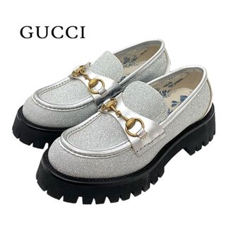 グッチ(Gucci)のグッチ GUCCI ローファー 革靴 靴 シューズ レザー シルバー ゴールド ラメ ホースビット bee(ローファー/革靴)