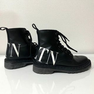 VALENTINO - 【美品】ヴァレンティノ ブーツ ロゴ VLTNの通販 by