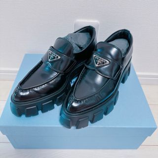 プラダ ローファー/革靴(レディース)の通販 700点以上 | PRADAの