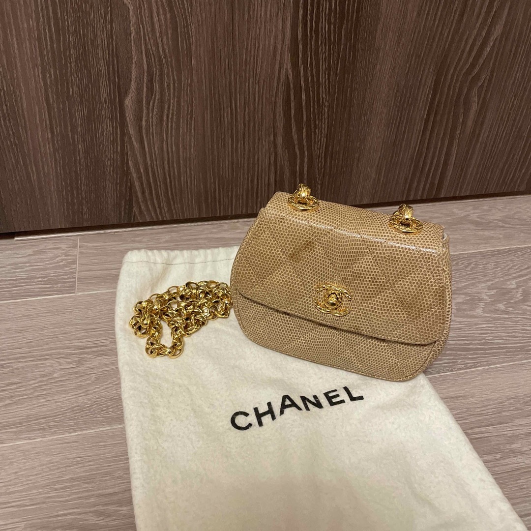 専用CHANEL ミニマトラッセ リザード ベージュ ゴールドチェーンショルダーバッグ