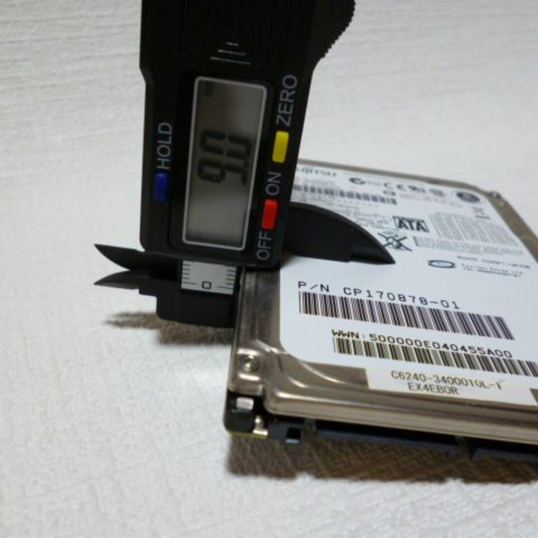 富士通(フジツウ)のHDD 2.5インチ SATA 40GB（Used） 富士通 スマホ/家電/カメラのPC/タブレット(PCパーツ)の商品写真