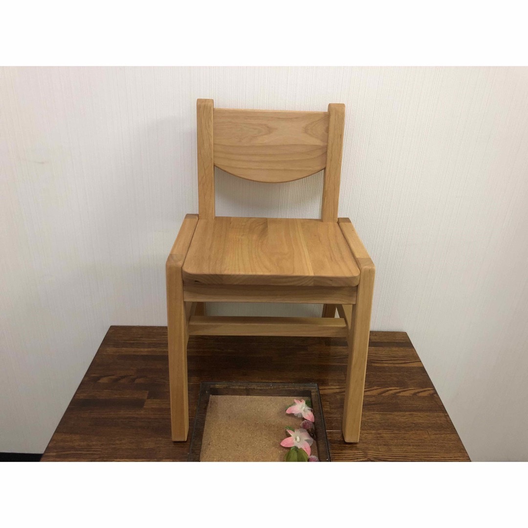 【M-40】木製品 子供用 まっすぐチェア / 姿勢まっすぐ 5歳児向け インテリア/住まい/日用品の椅子/チェア(その他)の商品写真