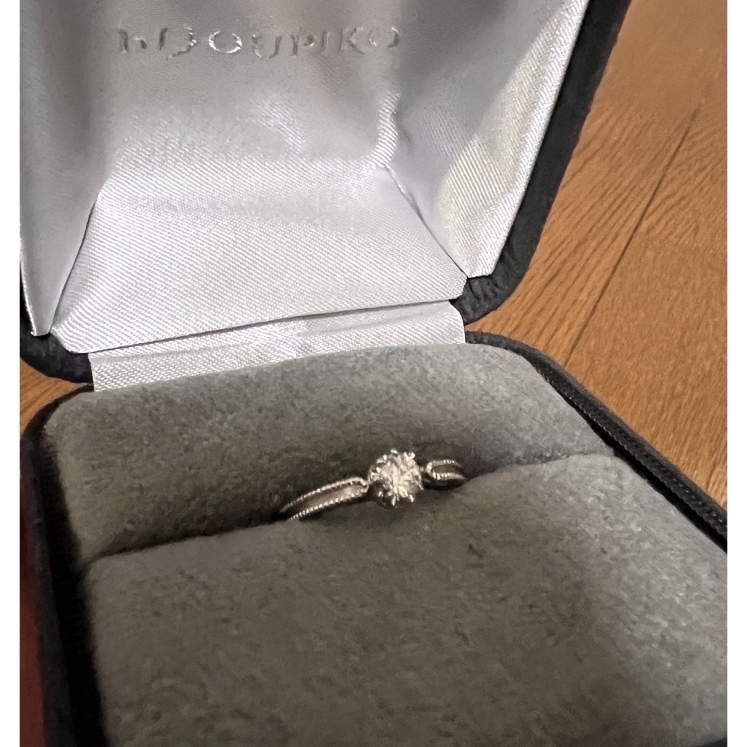 0.250ct リング　プラチナ　ビジュピコ　婚約指輪 レディースのアクセサリー(リング(指輪))の商品写真