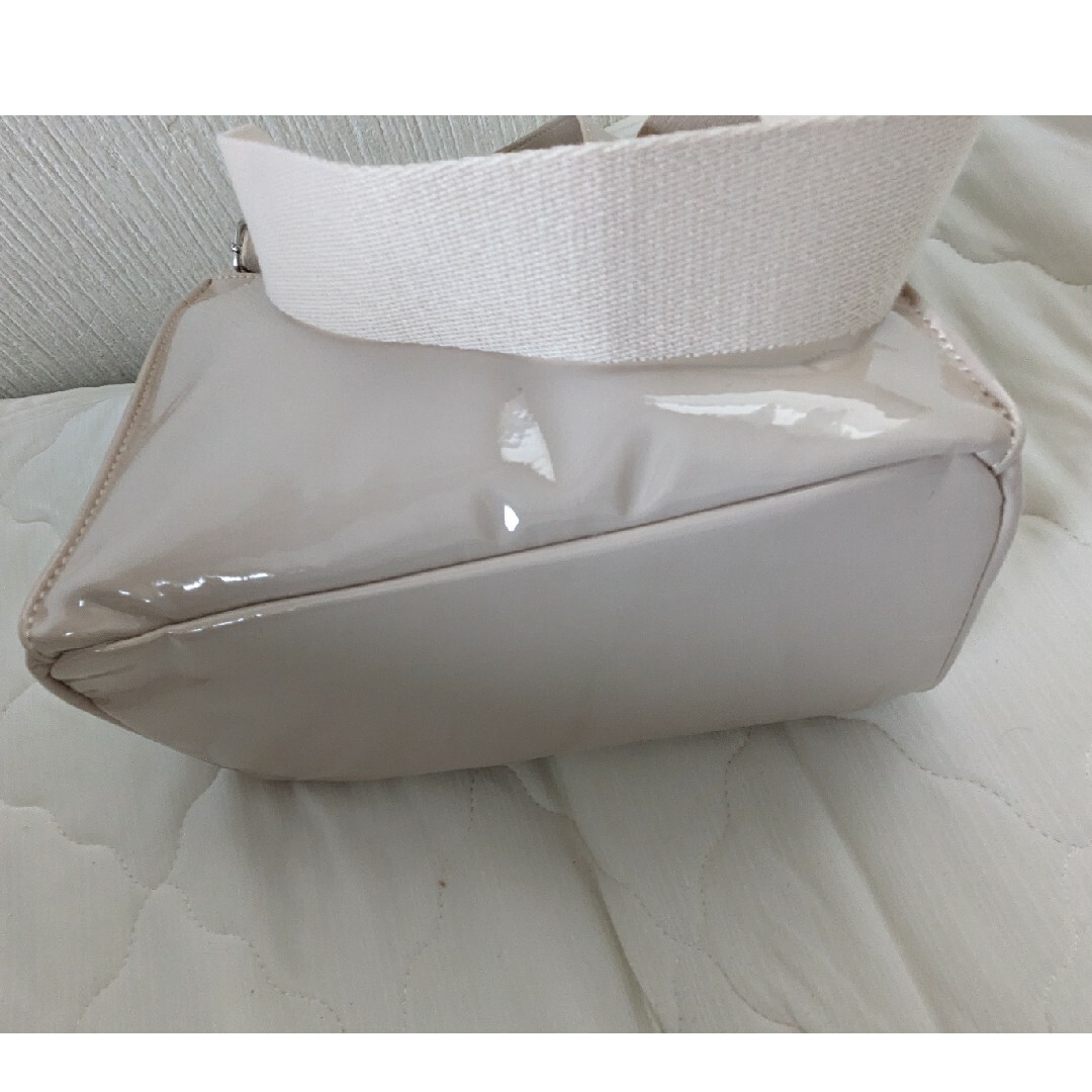 ear PAPILLONNER(イアパピヨネ)のイアパピヨネ　仕切りポケットトートバッグ　Sサイズ レディースのバッグ(トートバッグ)の商品写真