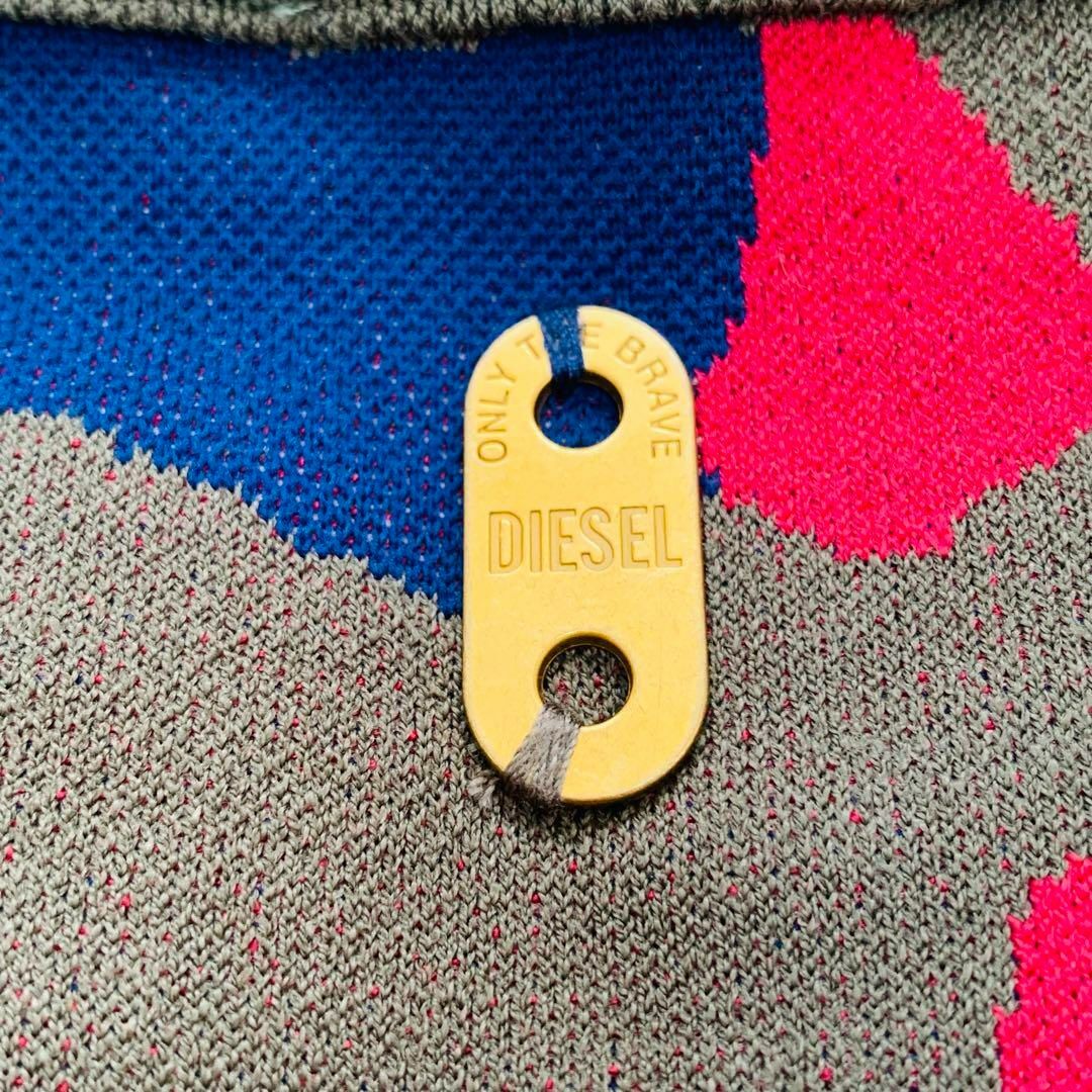 DIESEL(ディーゼル)の美品✨ディーゼル ニット 総柄 迷彩柄 グリーン XS レディースのトップス(ニット/セーター)の商品写真