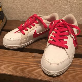 ナイキ(NIKE)のEMINさん専用 Nike スニーカー 21.5cm(スニーカー)