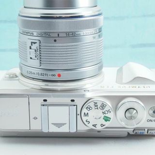OLYMPUS - ❤️高性能❤️静音撮影&Wi-Fi オリンパス E-PL9 標準レンズ