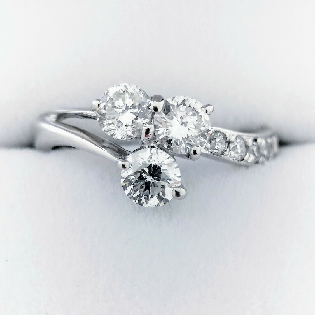 トリロジー ダイヤモンド ウェーブ リング K18WG 1.00ct 3.7g | yoshi