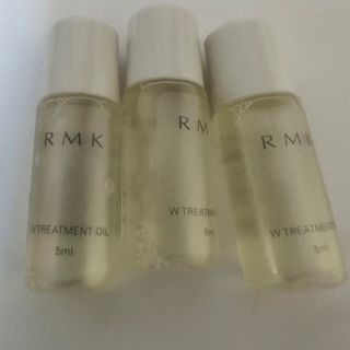 アールエムケー(RMK)のRMK Wトリートメントオイル5ml × 3点 (サンプル/トライアルキット)