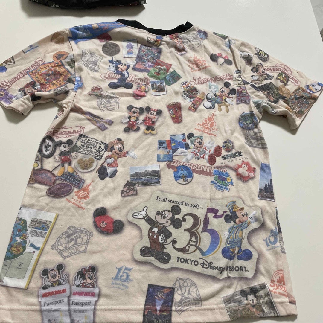 Disney(ディズニー)のディズニー　リゾート　Tシャツ レディースのトップス(Tシャツ(半袖/袖なし))の商品写真