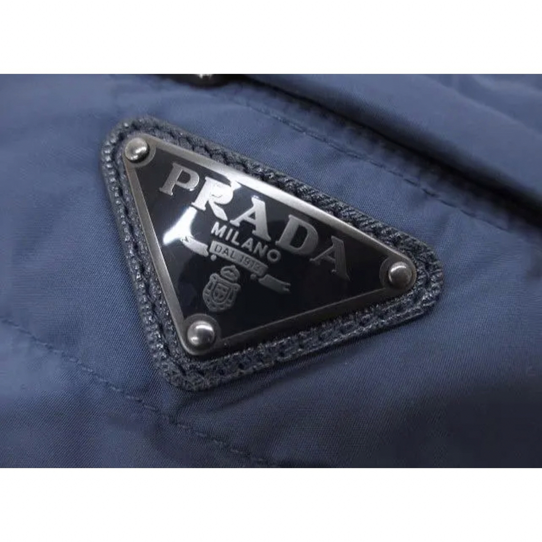 PRADA(プラダ)のprada ダウンベスト ブルー メンズのジャケット/アウター(ダウンベスト)の商品写真