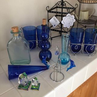 【訳あり】青いガラス　小物　花瓶　色々(花瓶)