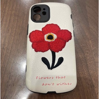 刺繍のお花がかわいいiPhone12 miniケース(iPhoneケース)