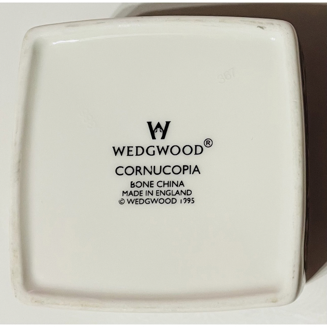 WEDGWOOD(ウェッジウッド)のウエッジウッド コーヌコピア トレイ プレート 小物入れ セット インテリア/住まい/日用品のインテリア小物(小物入れ)の商品写真