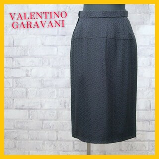 ヴァレンティノガラヴァーニ スカートの通販 39点 | valentino
