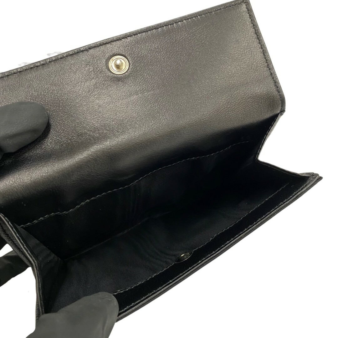 (PRADA)プラダ　二つ折り財布　ナイロン　未使用