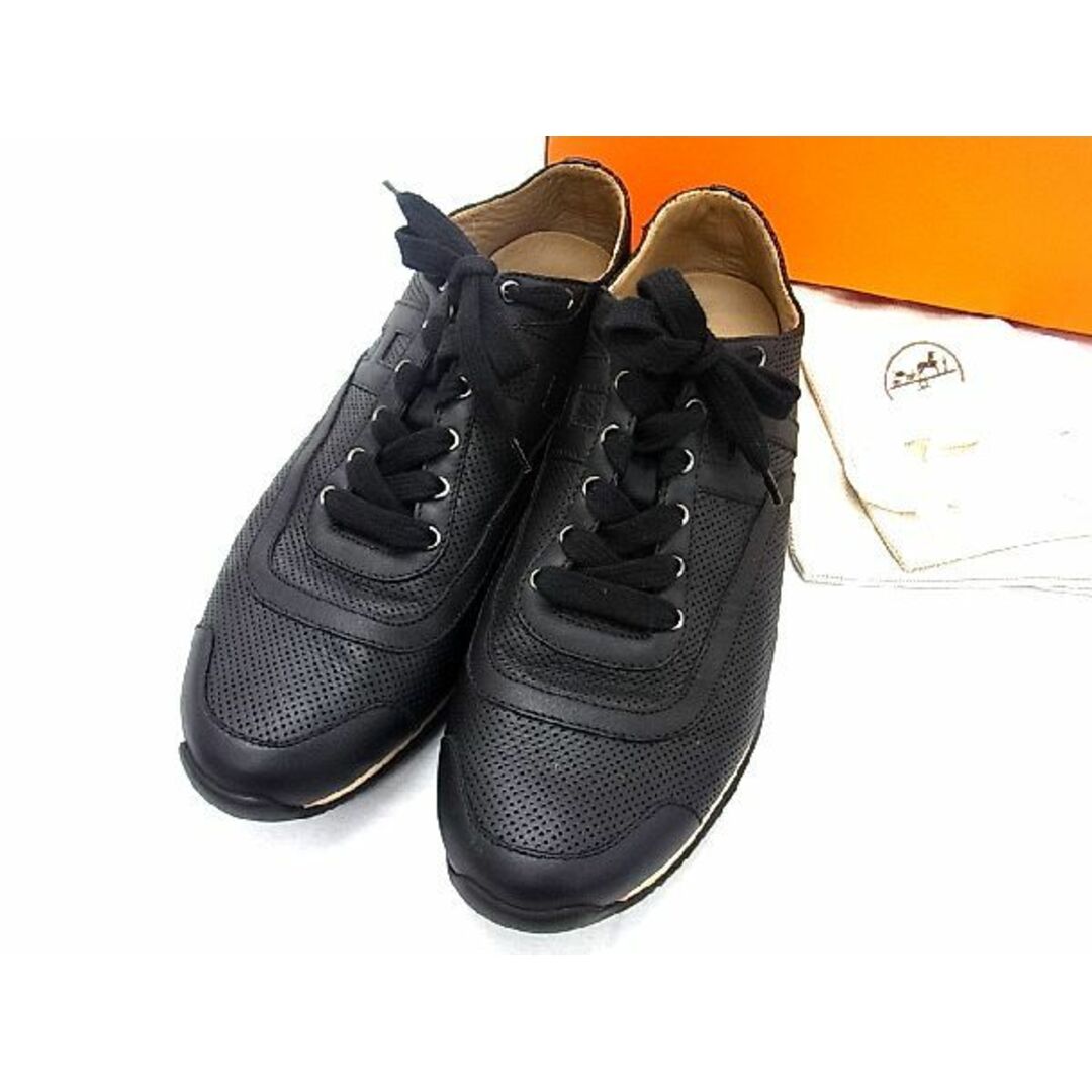 Hermes - □新品同様□ HERMES エルメス スニーカー パンチングレザー Hermes - □新品同様□ HERMES エルメス スニーカー パンチングレザー
