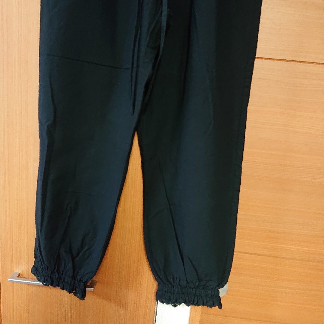 SM2(サマンサモスモス)のマイン様専用 SM2  綿麻 裾ギャザーレースパンツ 新品 レディースのパンツ(カジュアルパンツ)の商品写真