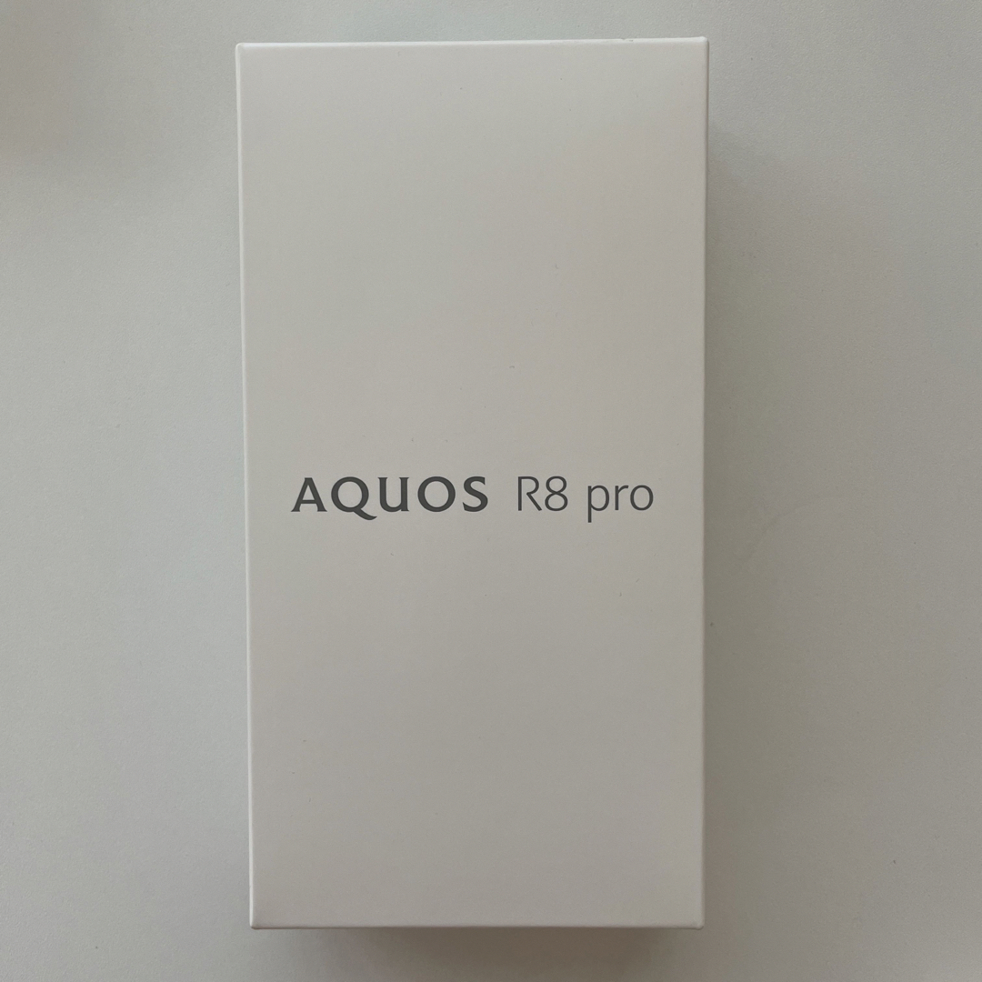 新品交換品】AQUOS R8 PRO - スマートフォン本体