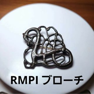 RMPI ブローチ アクセサリー レディース ピン 女性 ワンポイント ブロンズ(ブローチ/コサージュ)