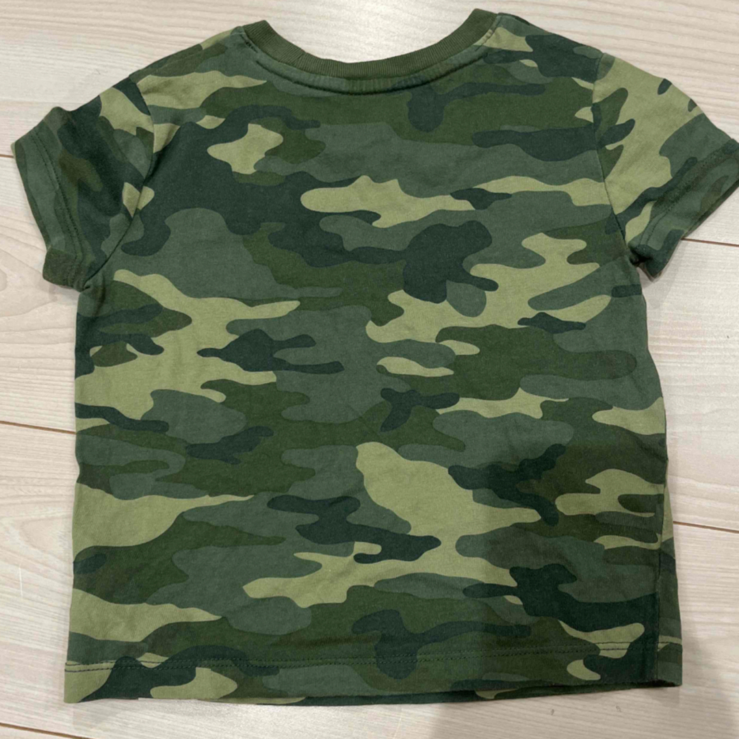 babyGAP(ベビーギャップ)のbabyGAP tシャツ 90センチ キッズ/ベビー/マタニティのキッズ服男の子用(90cm~)(Tシャツ/カットソー)の商品写真