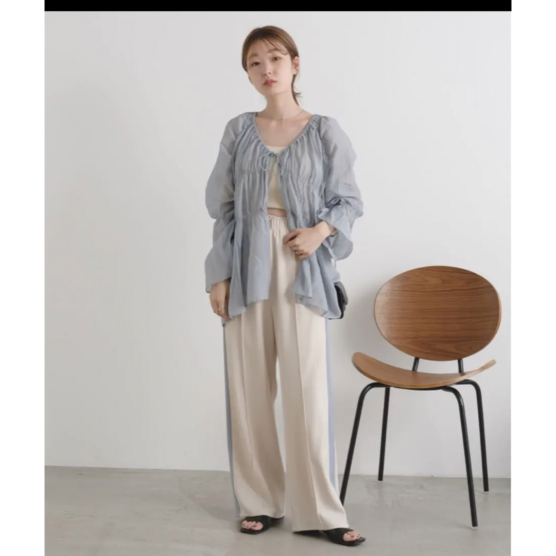 kastane カスタネ シャーリングシアーブラウス サックスブルー