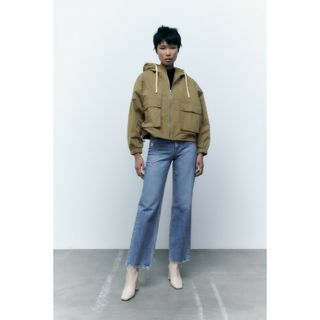 ザラ(ZARA)のZARAザラフードジャケット コントラストドローストリングカーキブルゾンM(ブルゾン)