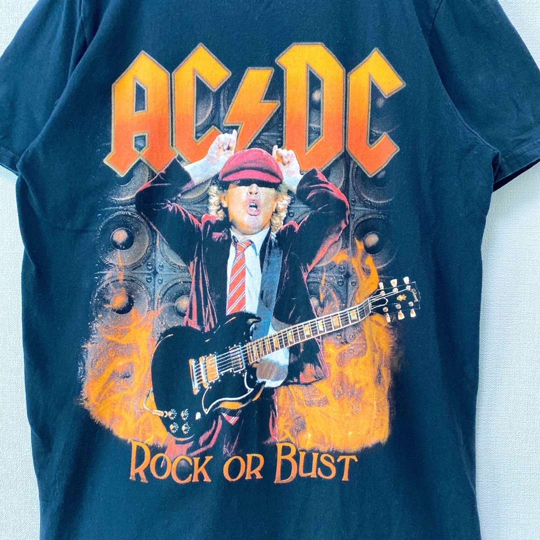 【美品】US AC/DC バンドTシャツ ビッグロゴ 半袖 ブラック 夏服.