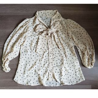 ザラ(ZARA)のドット柄ブラウス(シャツ/ブラウス(長袖/七分))