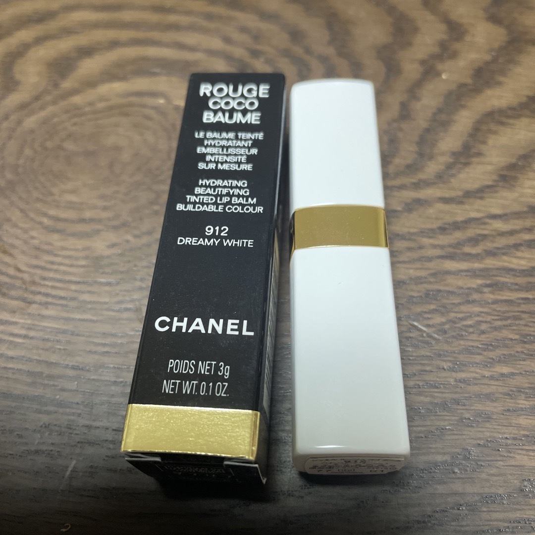CHANEL(シャネル)のシャネル　ルージュココボーム　912 ドリーミーホワイト コスメ/美容のスキンケア/基礎化粧品(リップケア/リップクリーム)の商品写真