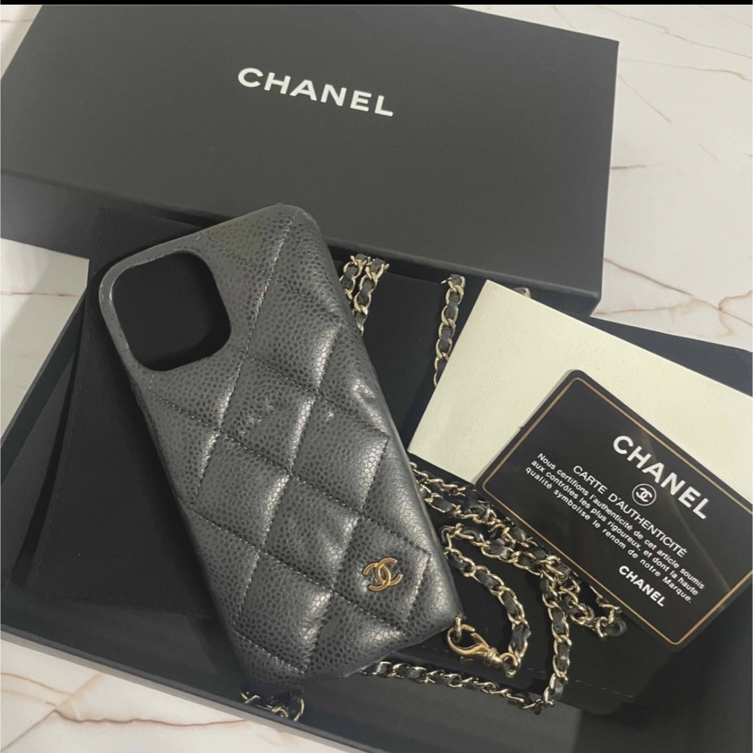 CHANEL iPhoneケース