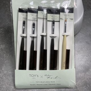 TOY’s×INITY  Brush atelier Rond 5本セット(ネイル用品)