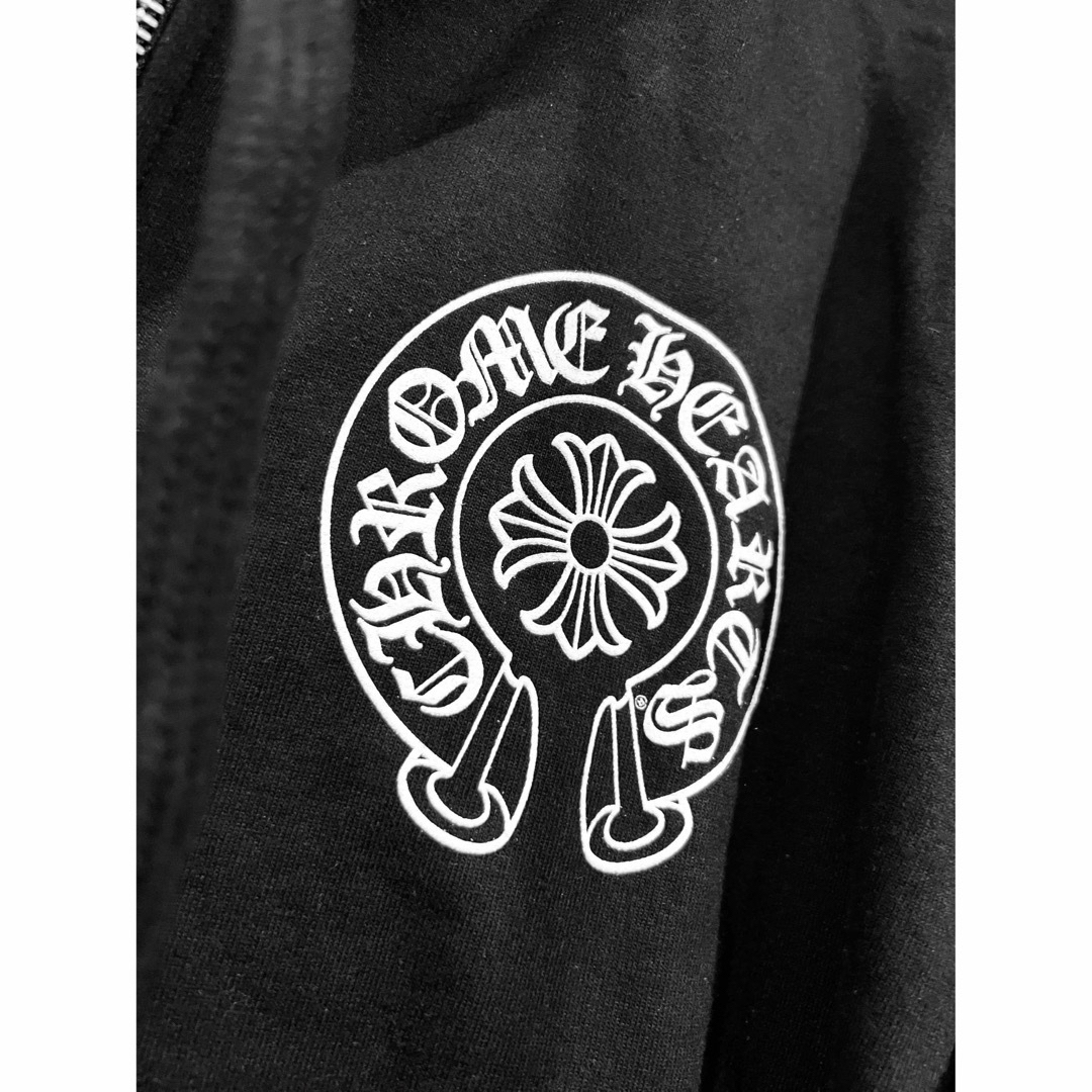 Chrome Hearts(クロムハーツ)のクロムハーツ　パーカー　ハワイ　ホノルル限定　黒色 メンズのトップス(パーカー)の商品写真