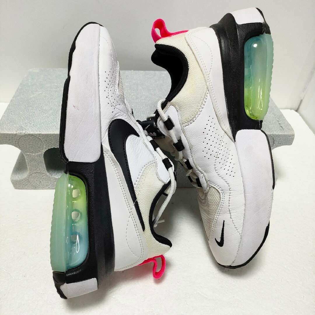 NIKE(ナイキ)の24cm 限定【NIKE AIR MAX VERONA】エアマックスベローナ レディースの靴/シューズ(スニーカー)の商品写真