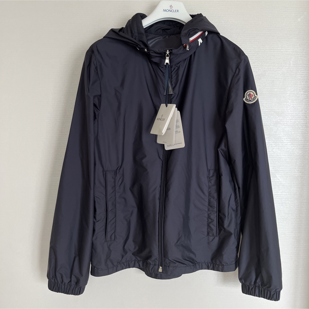 MONCLER　キッズ　ナイロン　ジャケット　ウィンドブレーカー　ジャンパー