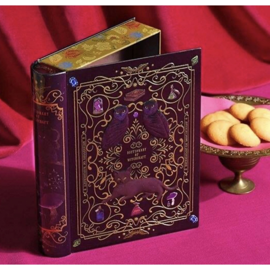 KALDI - 魔法辞書クッキー缶 新品 カルディの通販 by Raku KALDI - 魔法辞書クッキー缶 新品 カルディの通販 by Raku